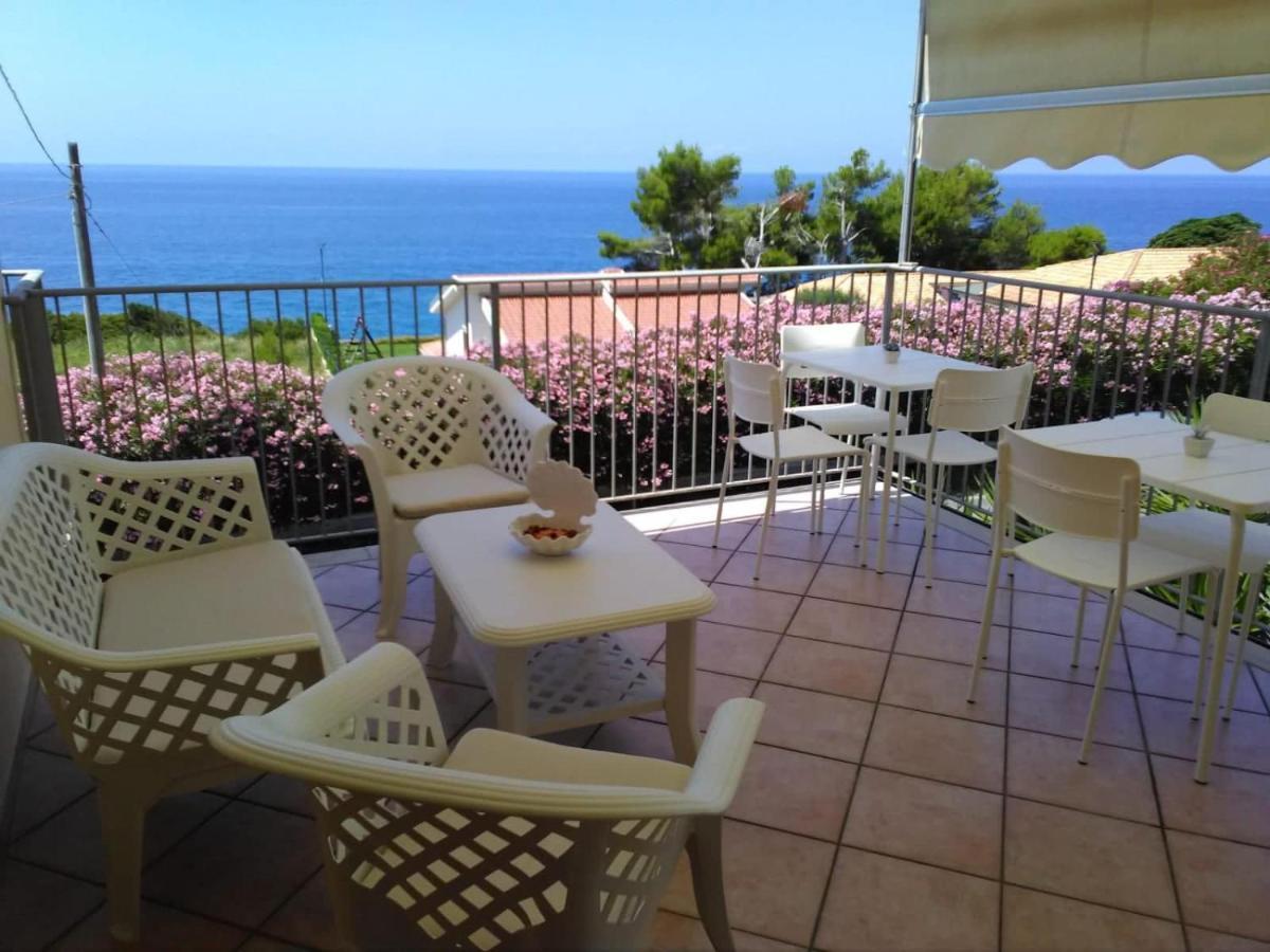 B&B Il Faro Cittadella del Capo Exterior foto